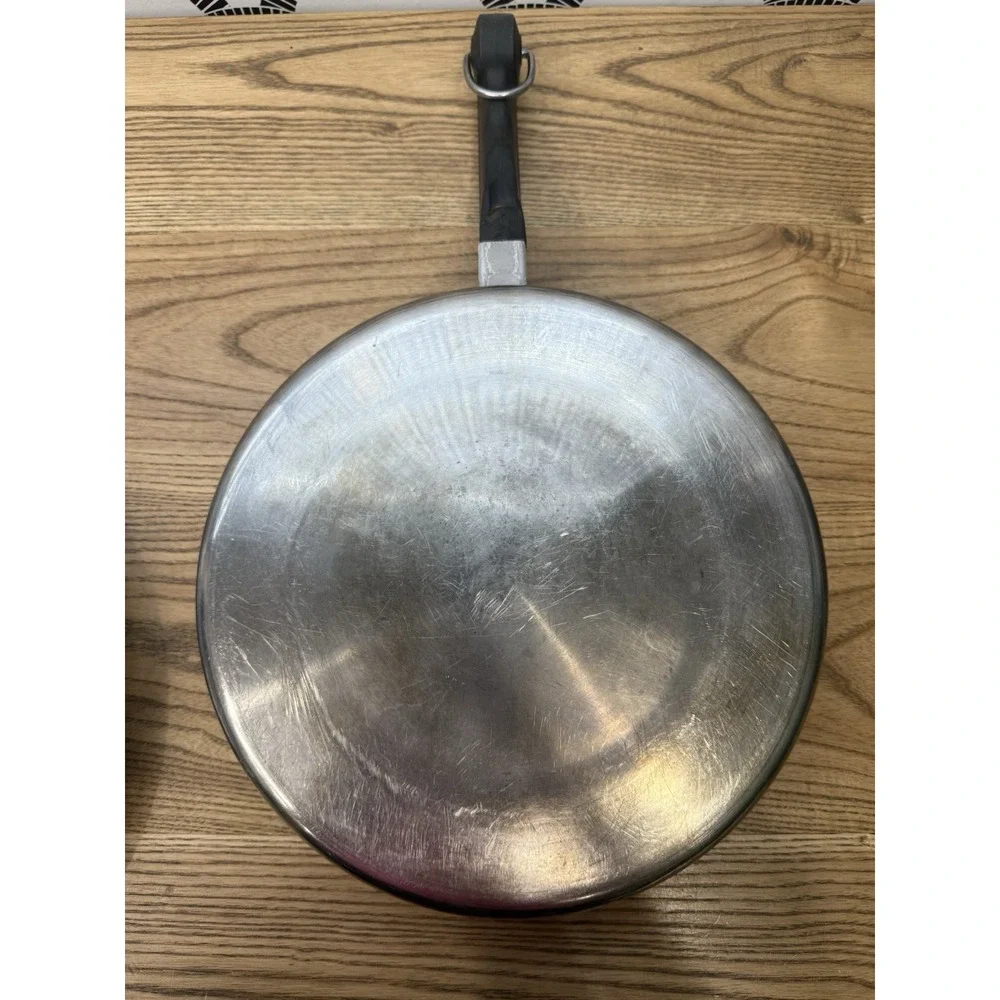Saladmaster clean handle